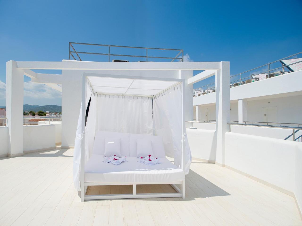 My Way Luxury Ibiza Studio - Ab Group Playa d'en Bossa Exteriör bild