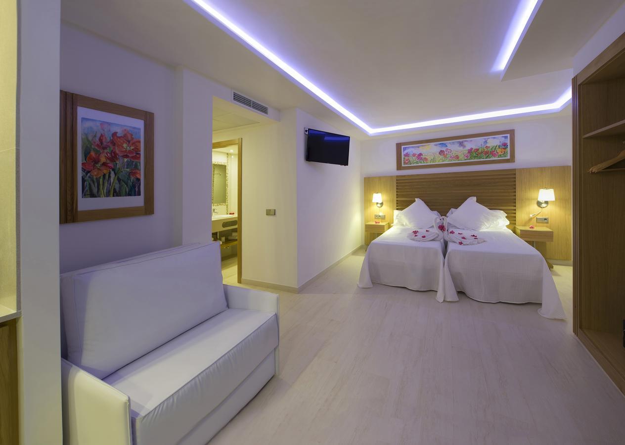 My Way Luxury Ibiza Studio - Ab Group Playa d'en Bossa Exteriör bild